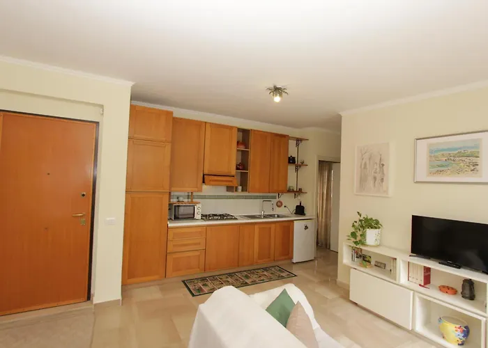 Pironti Flat Apartman *